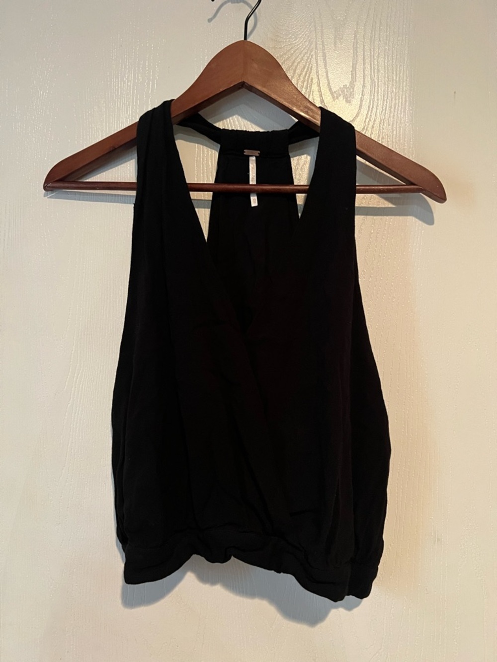 Free People Racer Back Deep V Neck Black Tank Women Sz XS